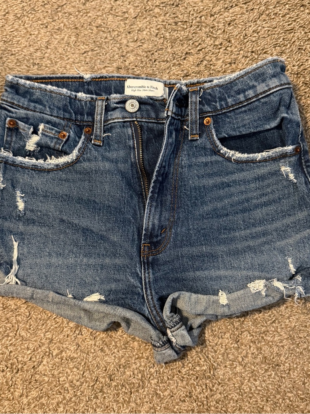 Abercrombie & Fitch High Rise Mom Short Denim Distressed Women’s Shorts Size 26